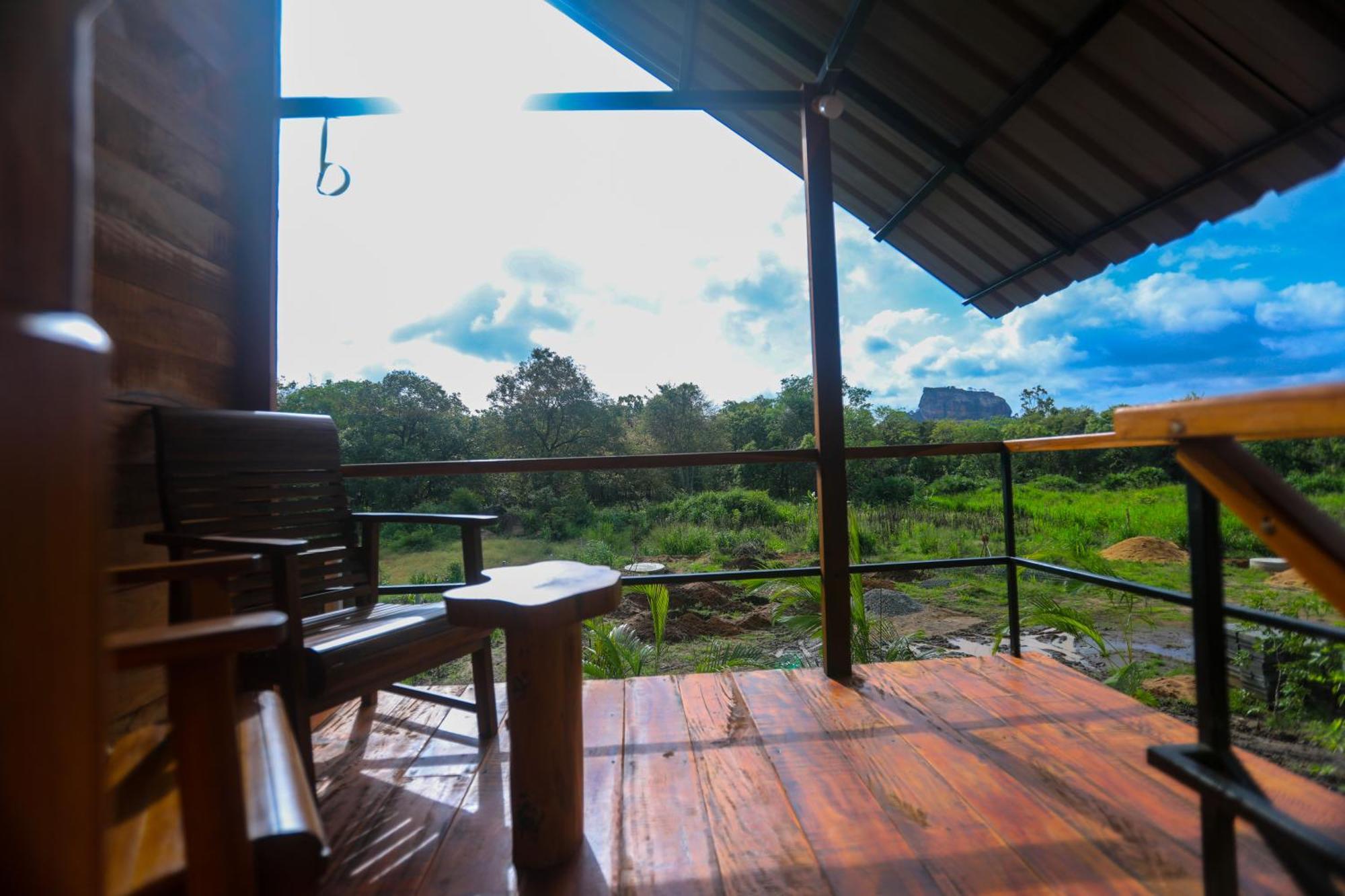 Lion Wood Treehouse Villa Talkote Exterior photo